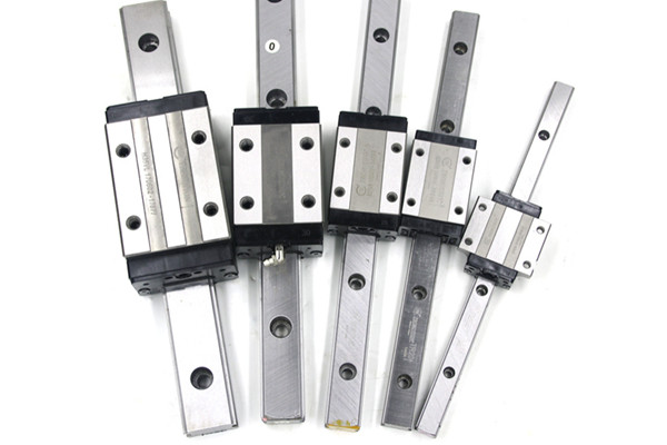 Accuracy of linear guide rail
